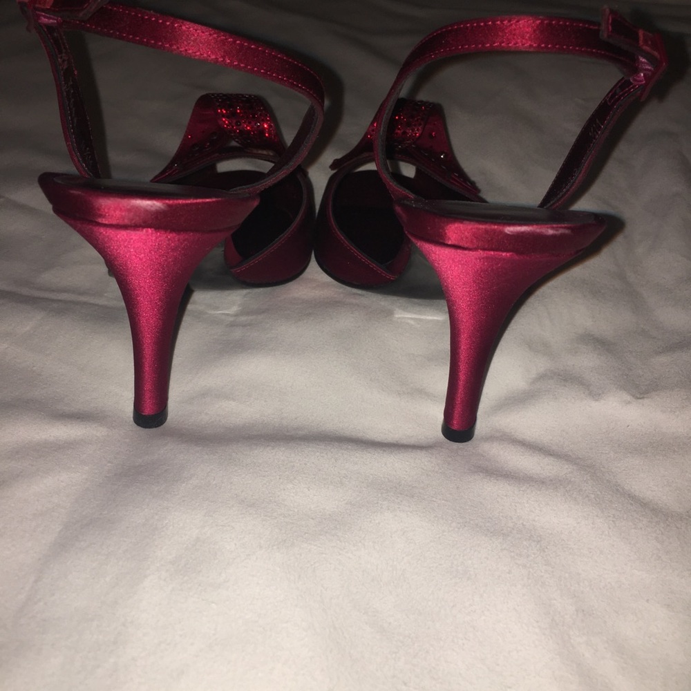Authentic Stuart Weitzman Red Sling Back Heels - image 7
